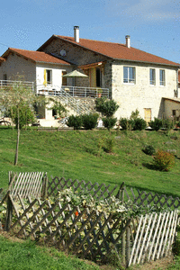 chambres d'h�tes les carrayves beaujolais piscine